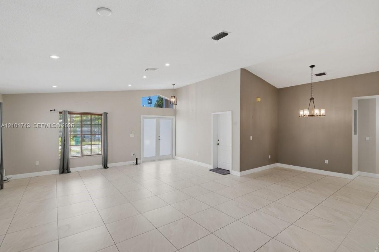 20221 SW 85th Ct, Cutler Bay, FL 33189 Photo
