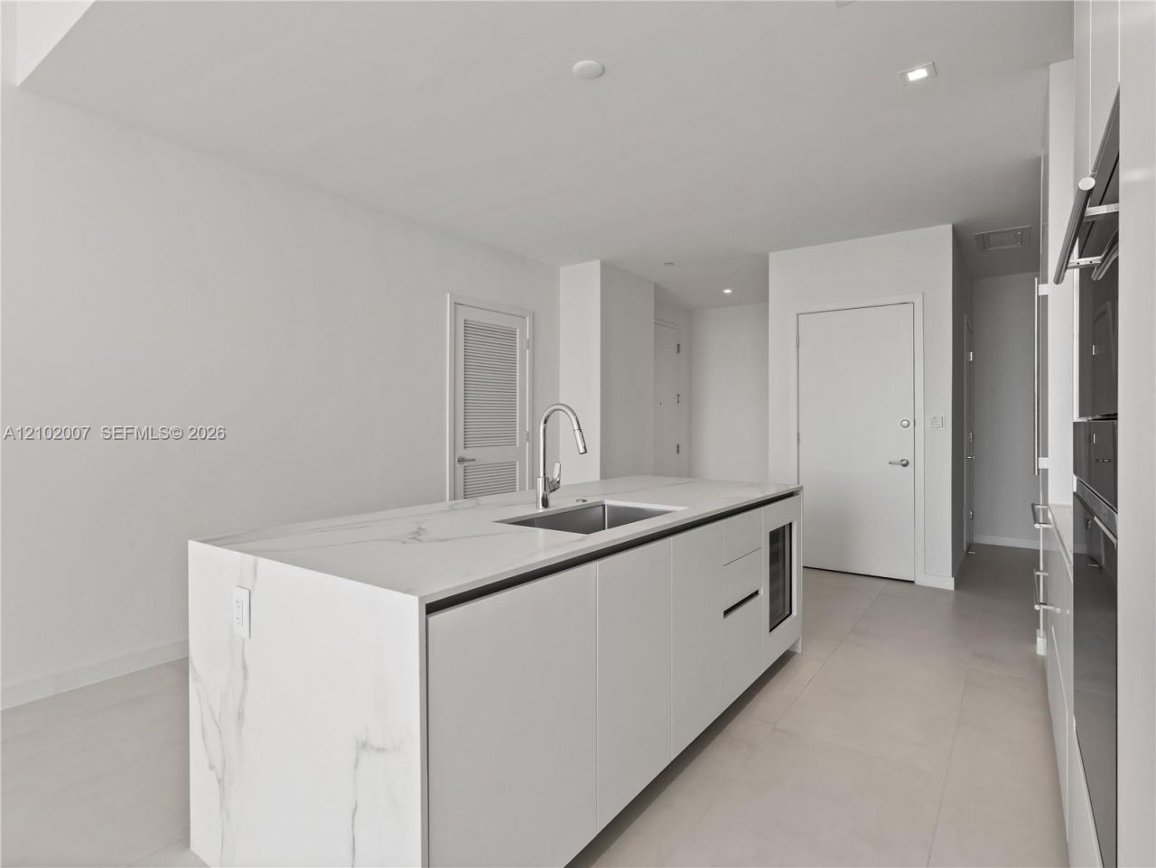 1400 Biscayne Blvd , Unit 309, Miami, FL 33132 Photo