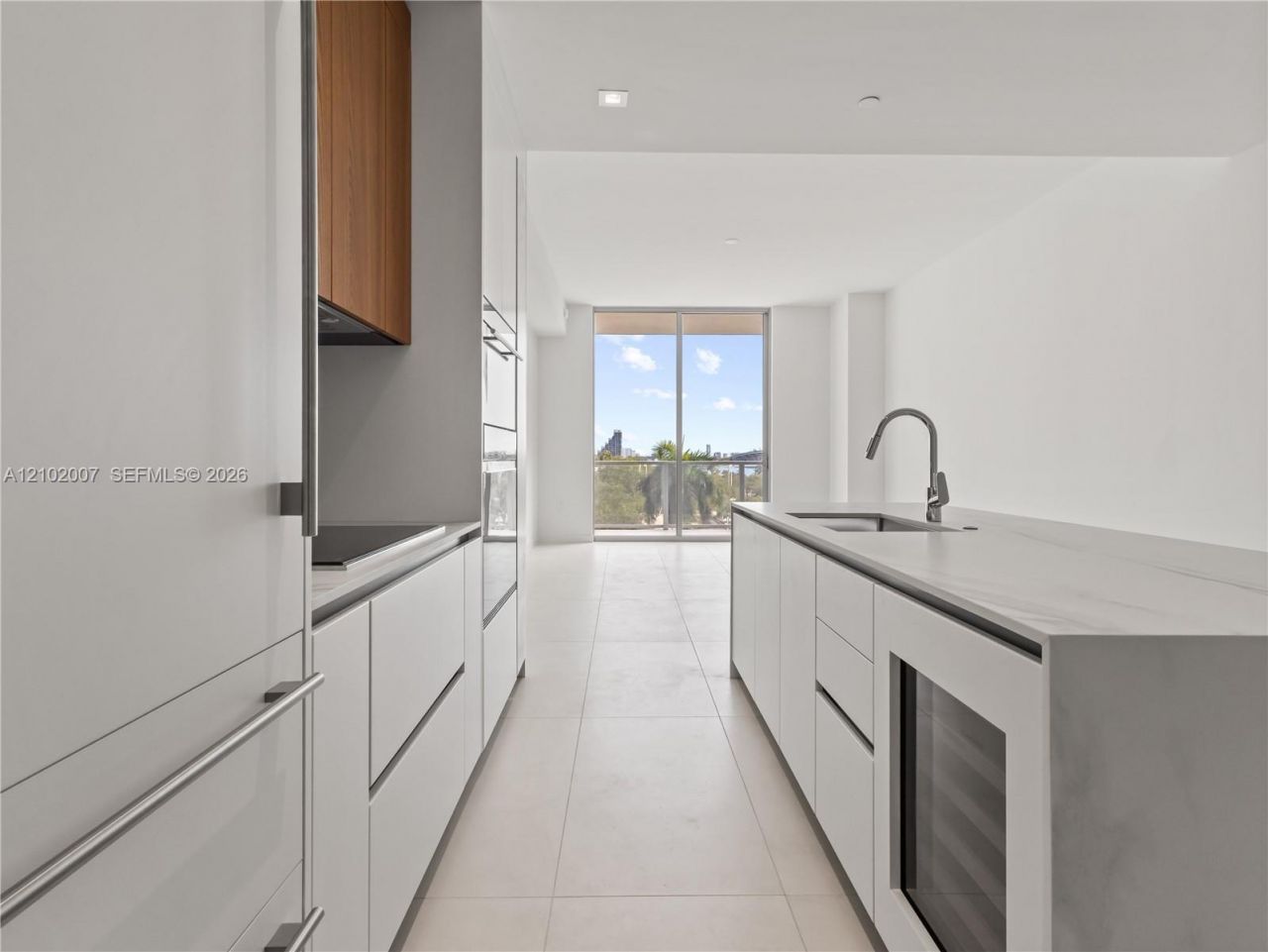 1400 Biscayne Blvd , Unit 309, Miami, FL 33132 Photo