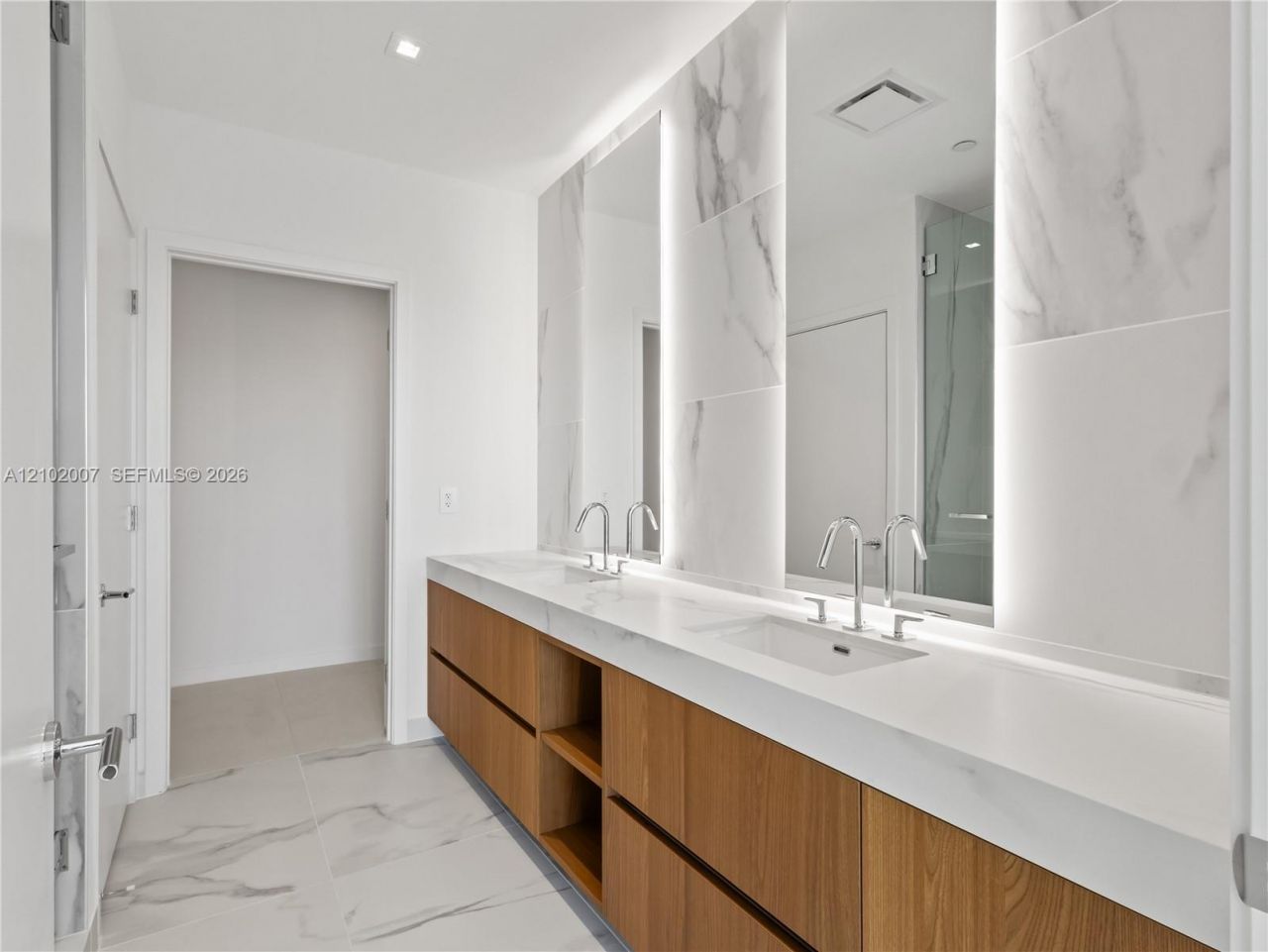 1400 Biscayne Blvd , Unit 309, Miami, FL 33132 Photo