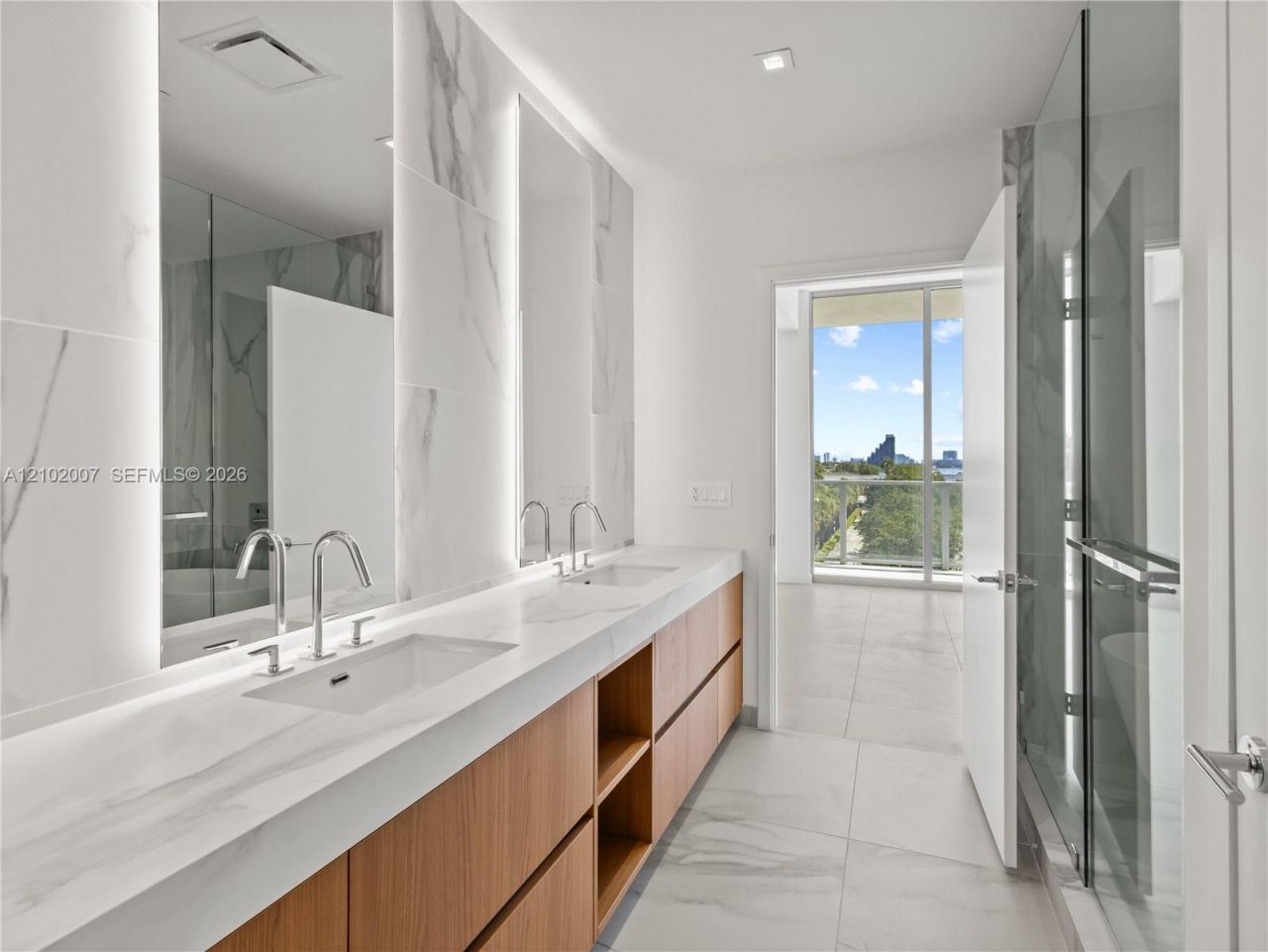 1400 Biscayne Blvd , Unit 309, Miami, FL 33132 Photo