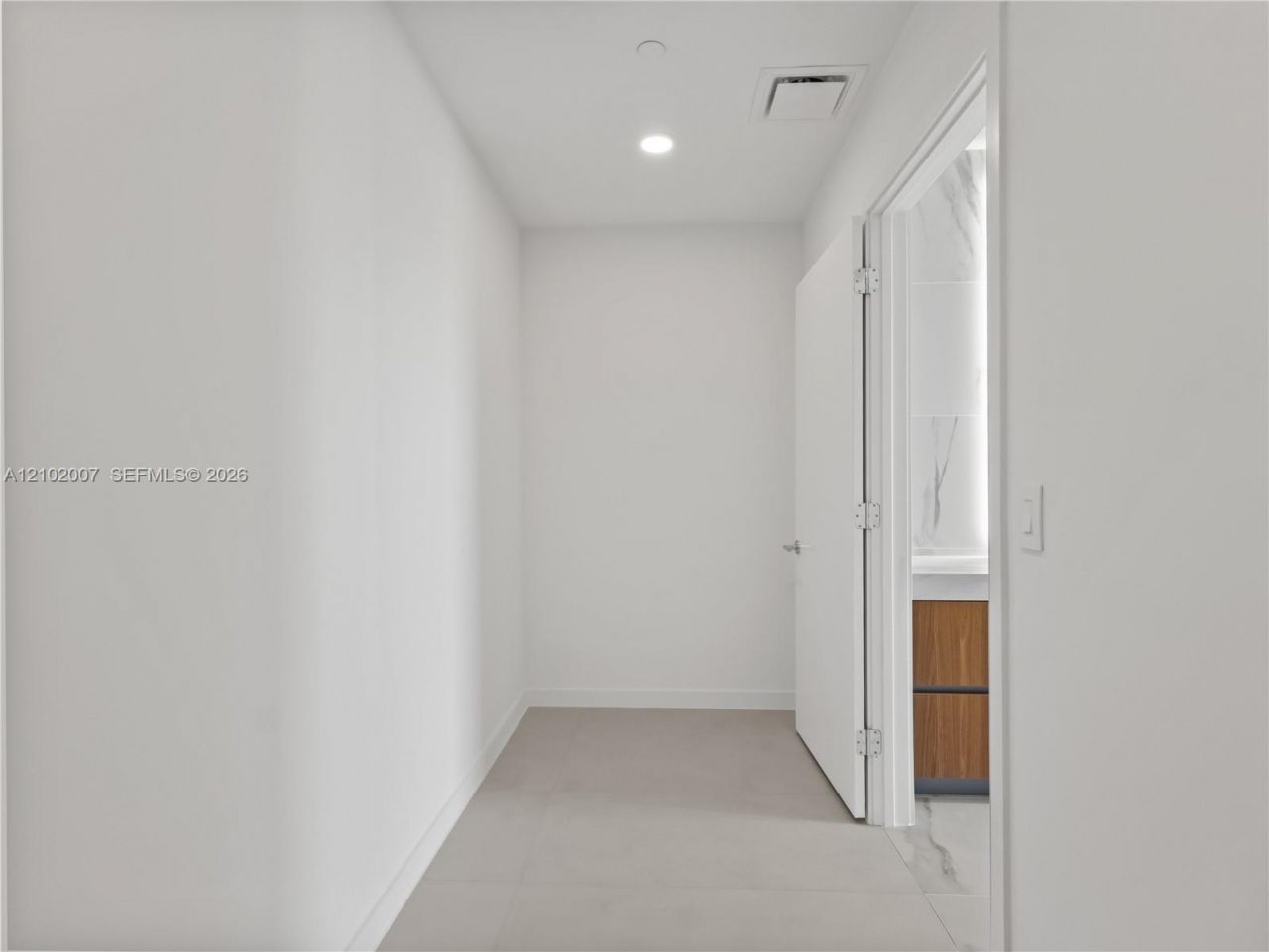 1400 Biscayne Blvd , Unit 309, Miami, FL 33132 Photo