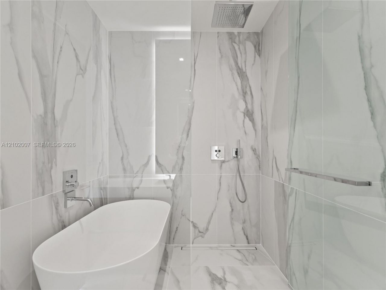 1400 Biscayne Blvd , Unit 309, Miami, FL 33132 Photo