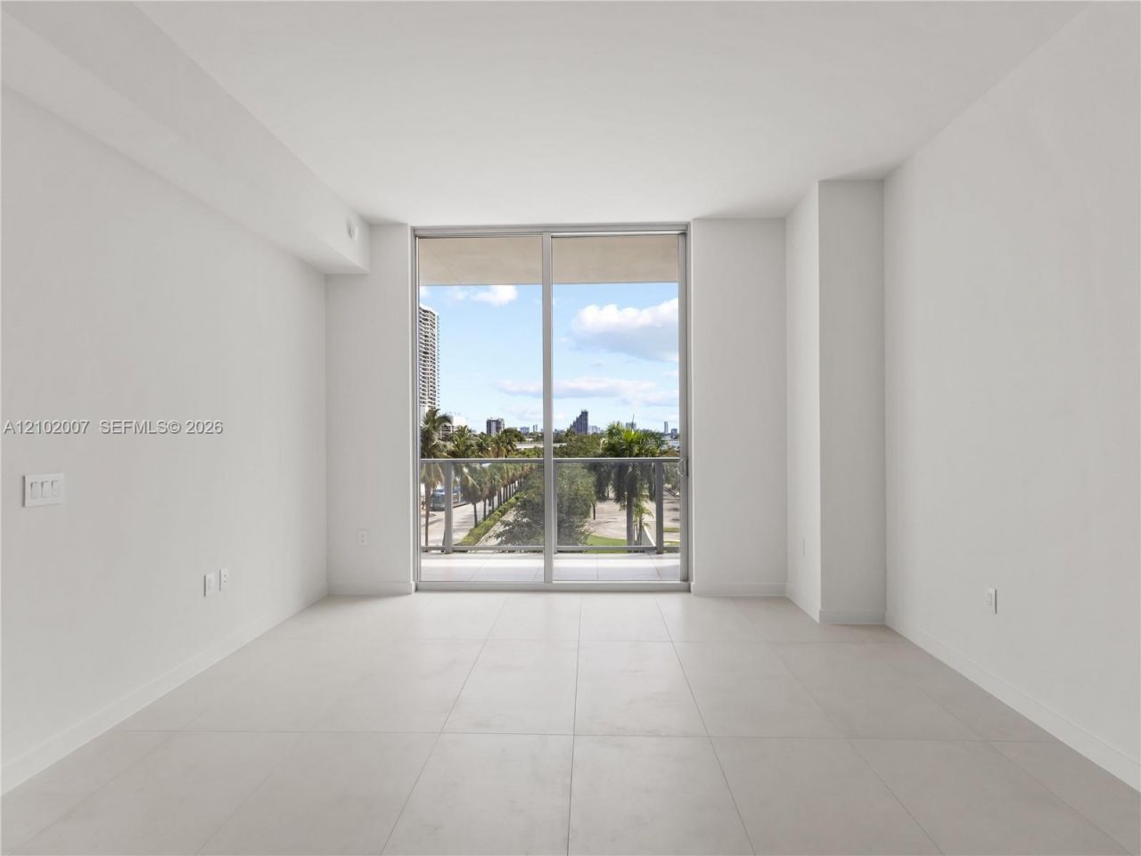 1400 Biscayne Blvd , Unit 309, Miami, FL 33132 Photo