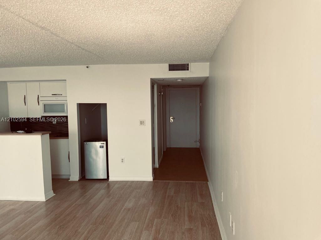 555 NE 15th St , Unit 412, Miami, FL 33132 Photo