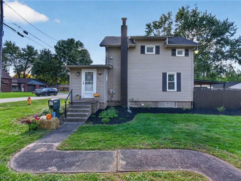 3367 Bailey Street NW, Massillon, OH 44646 Photo 2