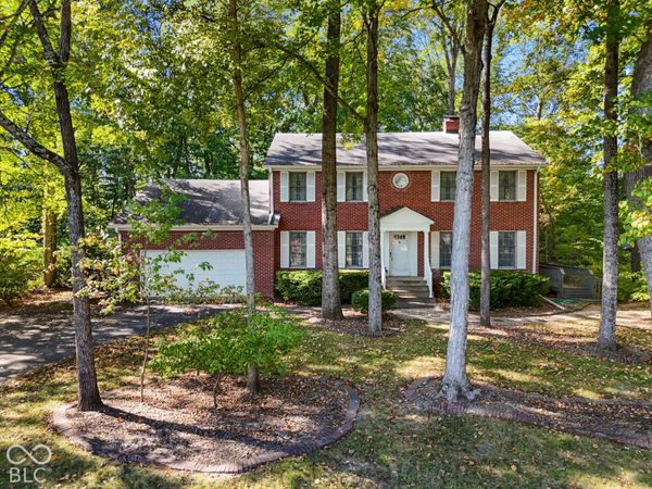 4238 S Carrie Drive, New Palestine, IN 46163