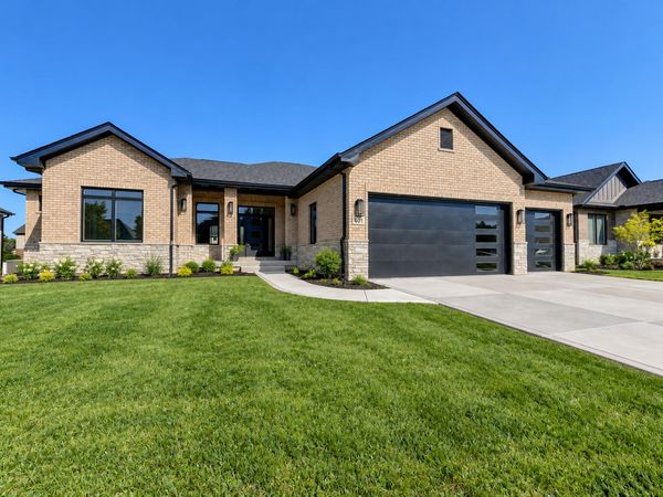 101 Primrose Drive , Dyer, IN 46311