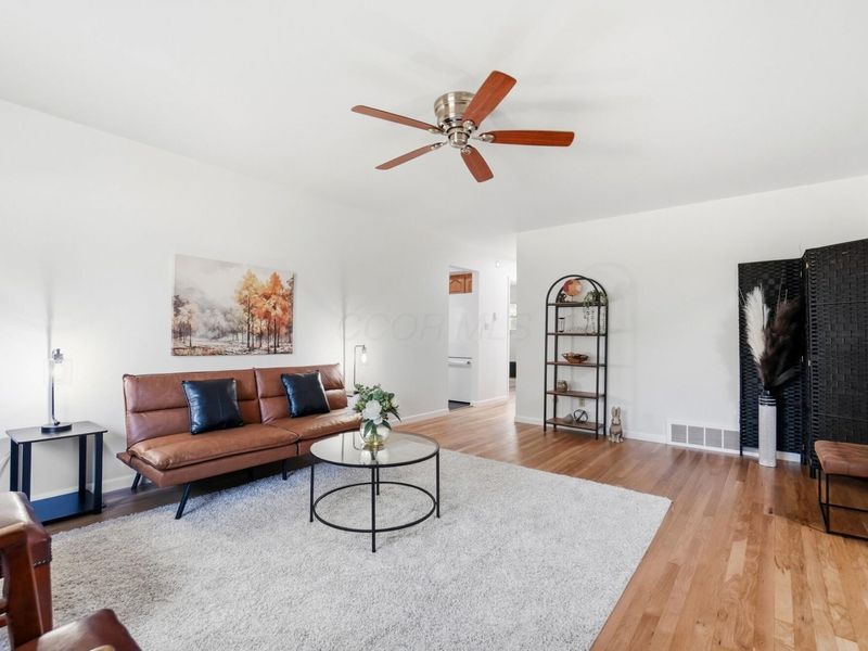 1349 Bellflower Avenue, Columbus, OH 43204 Photo 7