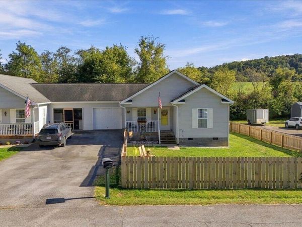 18408 Fortunes Way, Abingdon, VA 24210