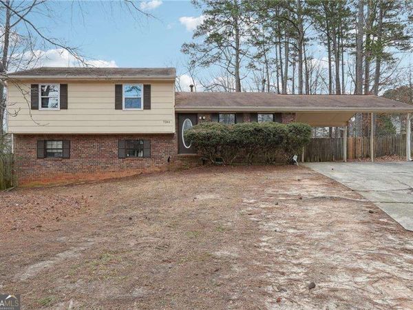 7344 Camelot Court, Riverdale, GA 30296