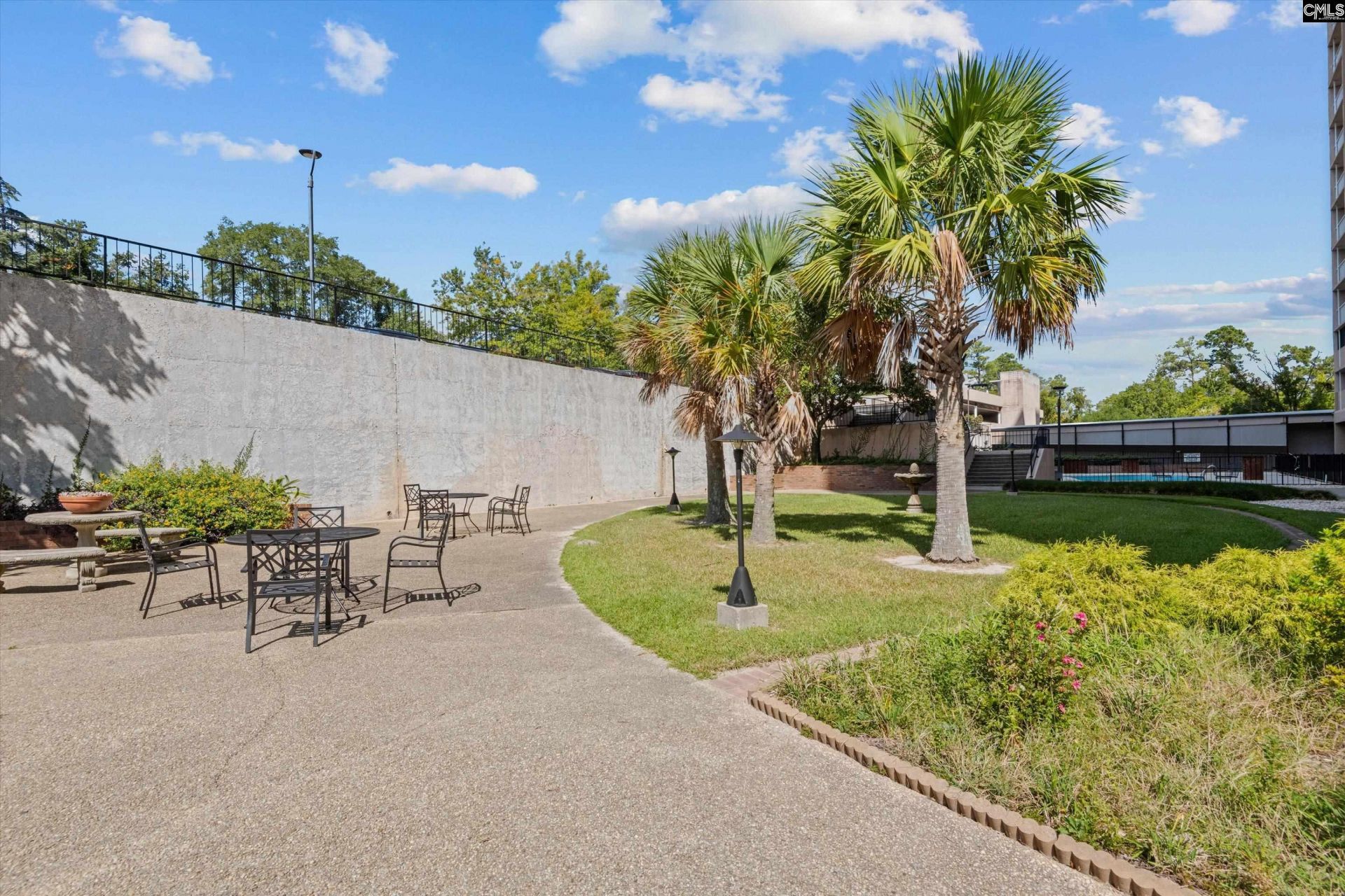 1825 Saint Julian Place Photo 26
