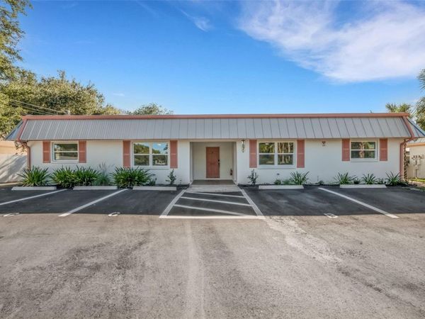 187 BEL FOREST DRIVE , Unit B, BELLEAIR BLUFFS, FL 33770