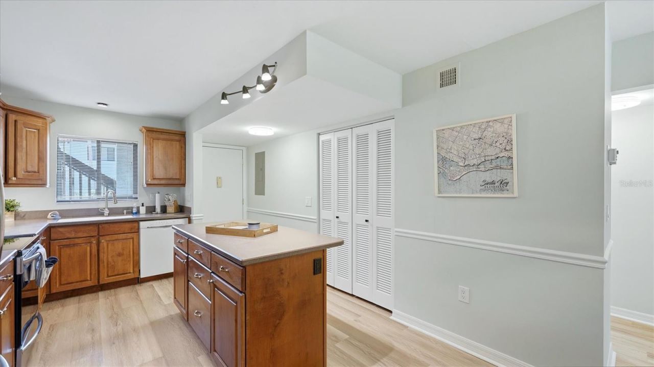 1640 Stickney Point Road , Unit 40-101, Sarasota, FL 34231 Photo