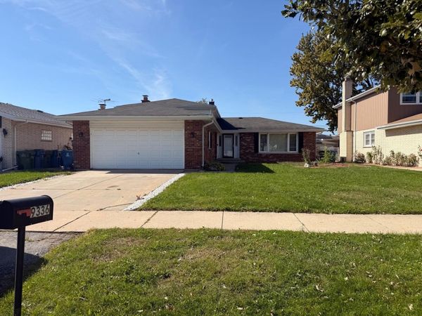 9336 Moody Avenue , Oak Lawn, IL 60453