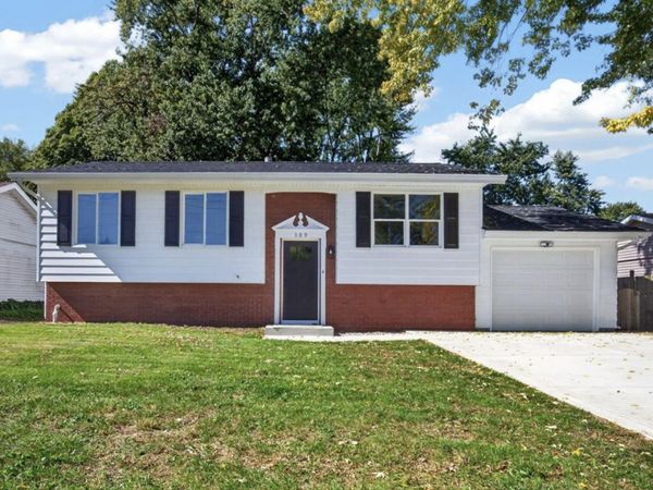 309 N Towanda Avenue , Normal, IL 61761