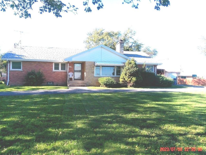 Main Photo