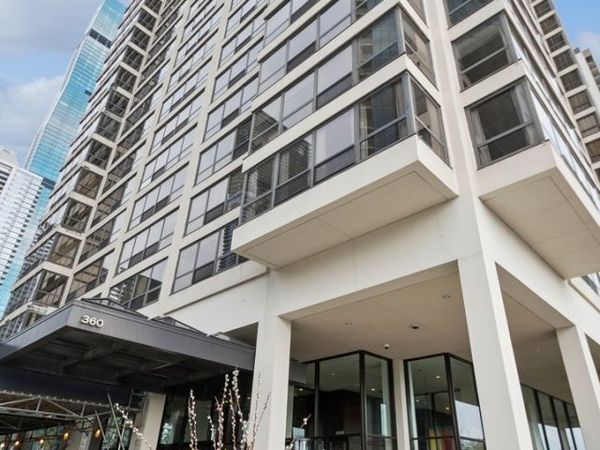 360 E Randolph Street, Unit 405, Chicago, IL 60601