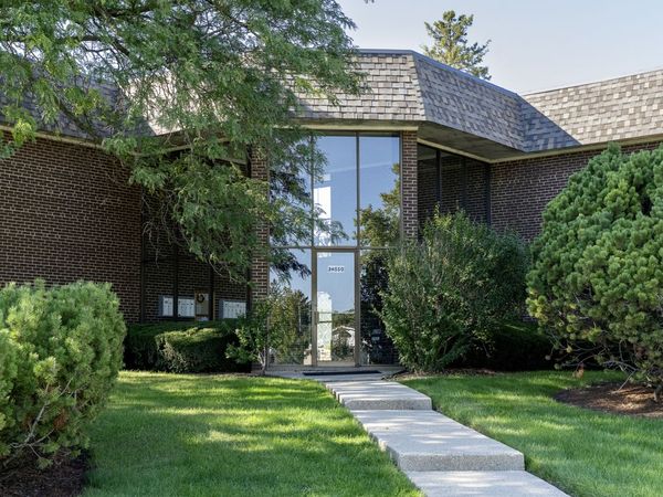 3N550 Crown Road , Unit 9, Elmhurst, IL 60126