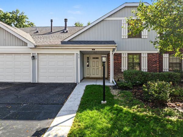 215 Brookston Drive , Unit B2, Schaumburg, IL 60193