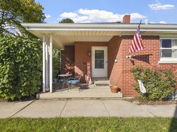 3735 14th Ave, Kenosha, WI 53140