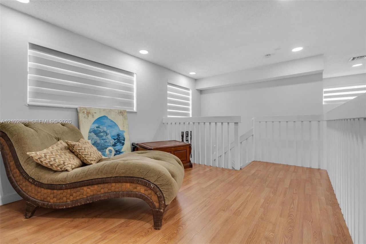17338 NW 61st Pl , Hialeah, FL 33015 Photo