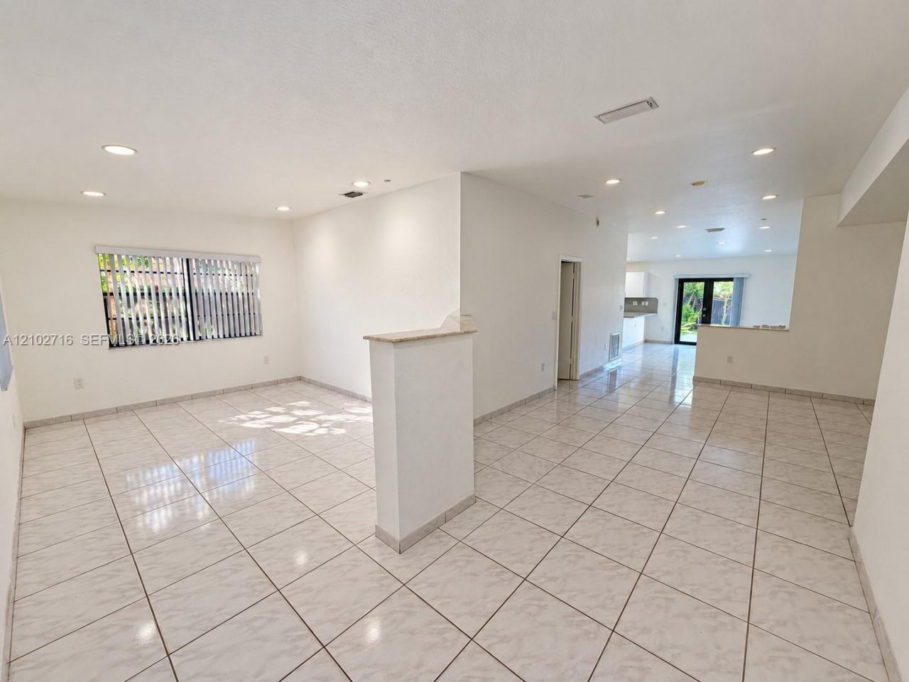 11461 SW 193rd St , Miami, FL 33157 Photo