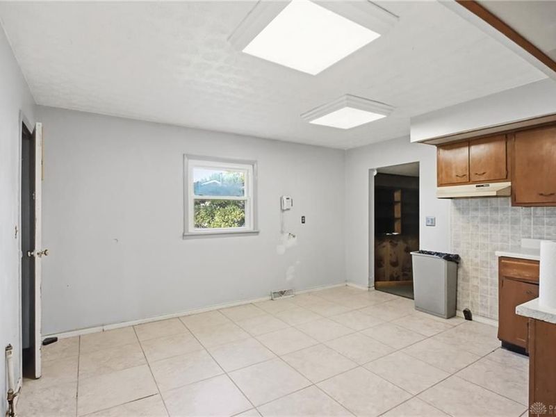 3801 Angus Lane, Moraine, OH 45439 Photo 12