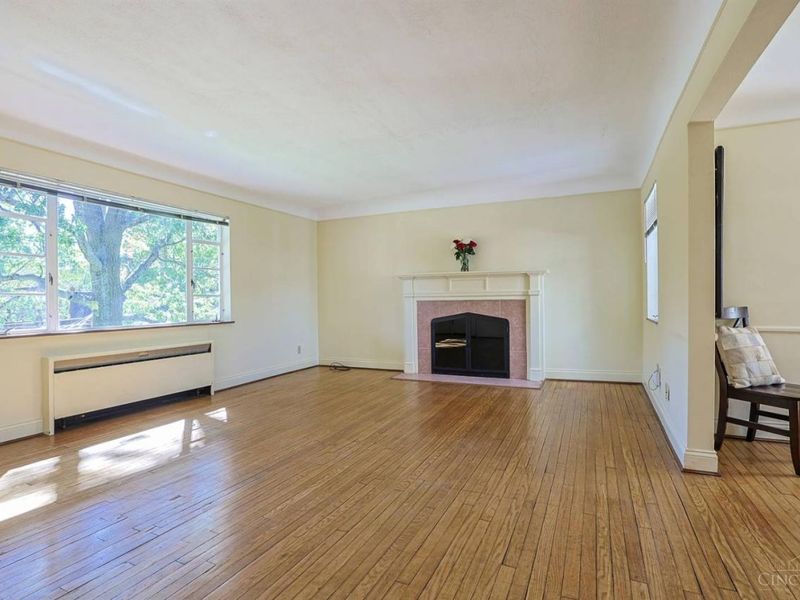 7561 Kirtley Drive, Sycamore Township, OH 45236 Photo 10
