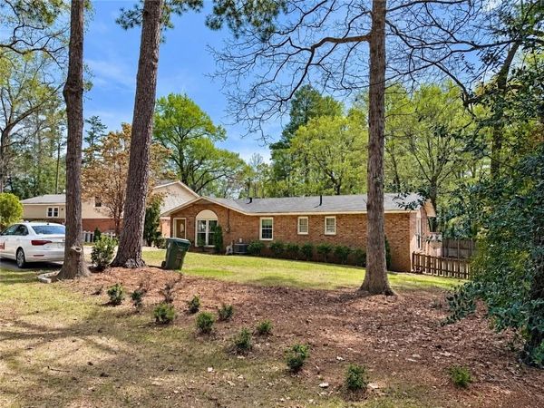 1945 Harts Mill Road, Atlanta, GA 30341