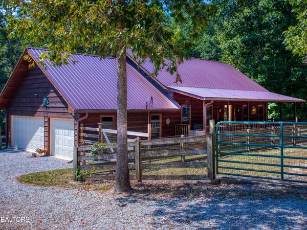 232 Wild Cat Rd, Jamestown, TN 38556