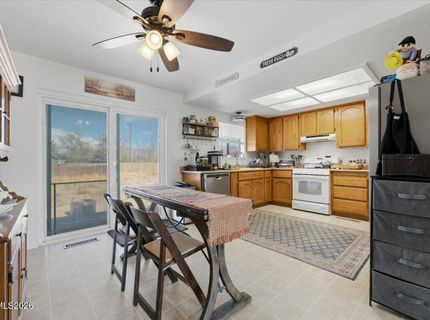360 E Overland Street, Carson City, NV 89701 Photo