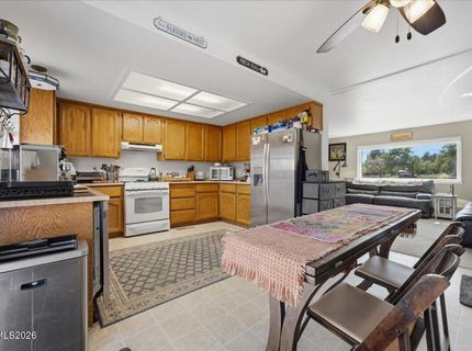 360 E Overland Street, Carson City, NV 89701 Photo