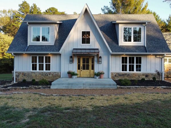 5941 S Poplar Grove Road , Columbus, IN 47201