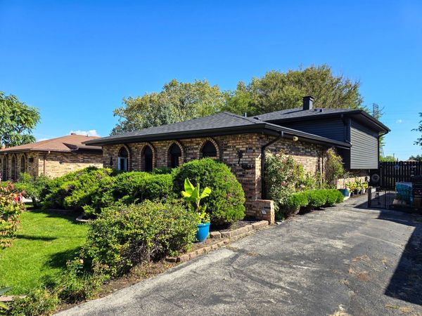 12215 S 45TH Avenue , Alsip, IL 60803
