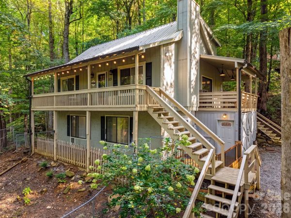 105 Shirley Drive , Maggie Valley, NC 28751