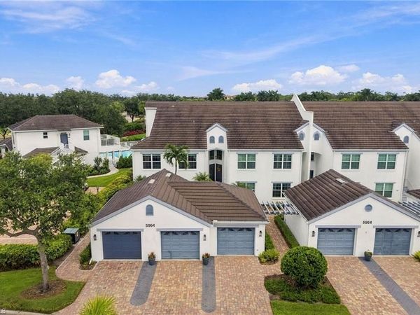 5964 Sand Wedge LN , Unit 305, NAPLES, FL 34110