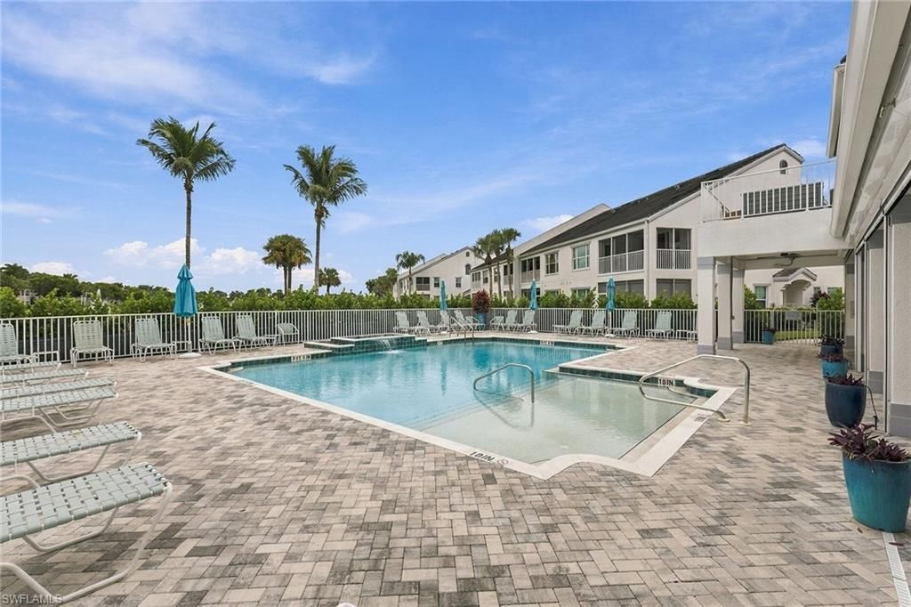 5964 Sand Wedge Ln, Unit 305, Naples, FL 34110 Photo