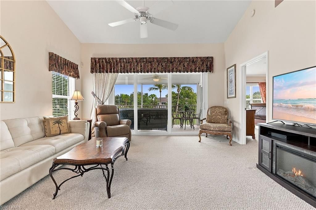 5964 Sand Wedge Ln, Unit 305, Naples, FL 34110 Photo