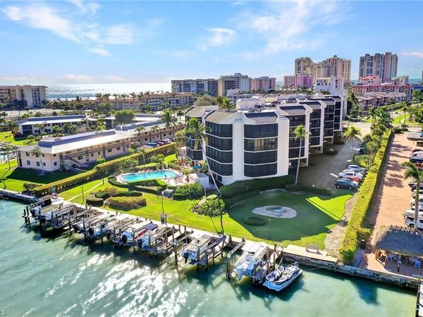 961 Collier CT , Unit P09, MARCO ISLAND, FL 34145