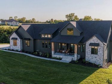 6535 Mill Road, Lincoln, NE 68517