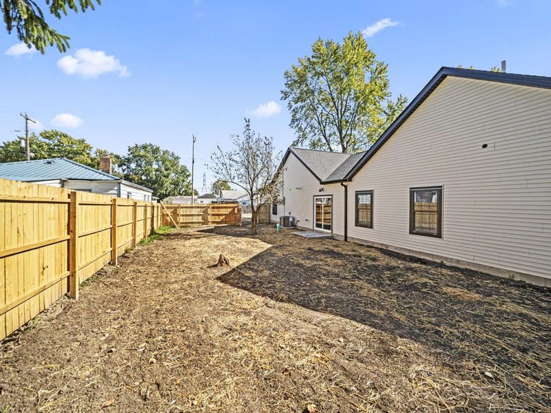 4694 Sullivant Avenue , Columbus, OH 43228 Photo 35