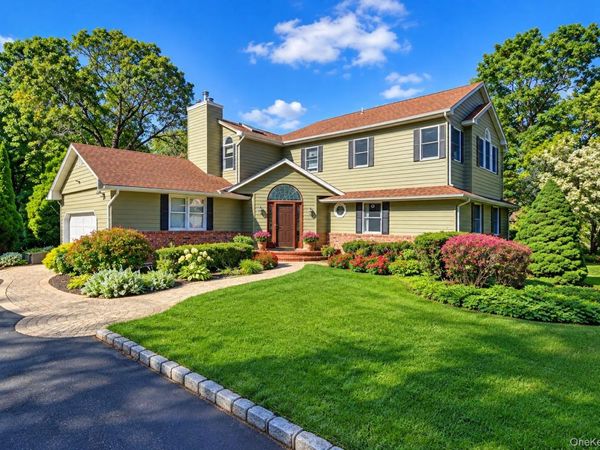 9 Shipyard Lane , Setauket, NY 11733