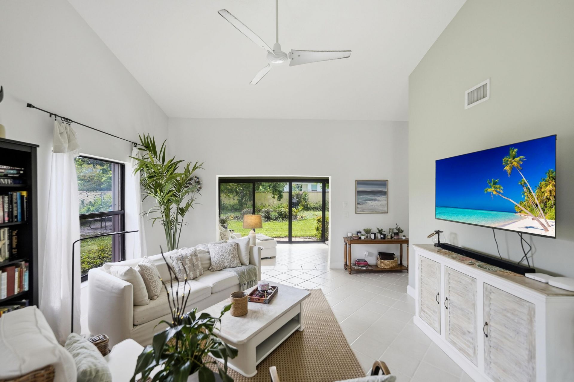 7655 SE Sugar Sand Circle, Hobe Sound, FL 33455 Photo