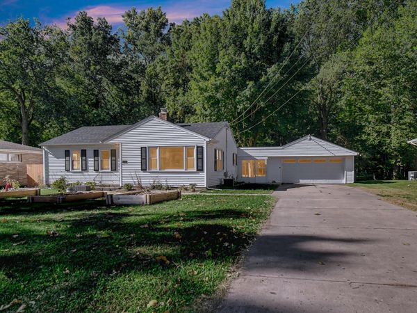 512 Johnson Road , Michigan City, IN 46360
