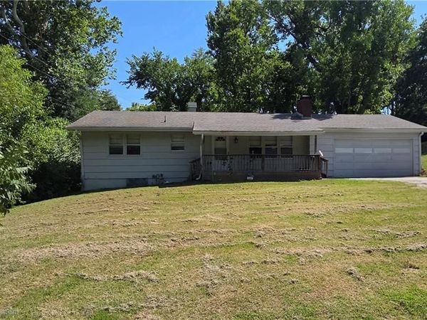 4801 NW 61st Street, Kansas City, MO 64151