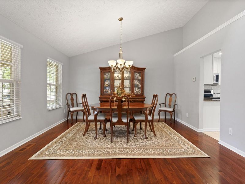 6330 Commonwealth Drive, Westerville, OH 43082 Photo 12