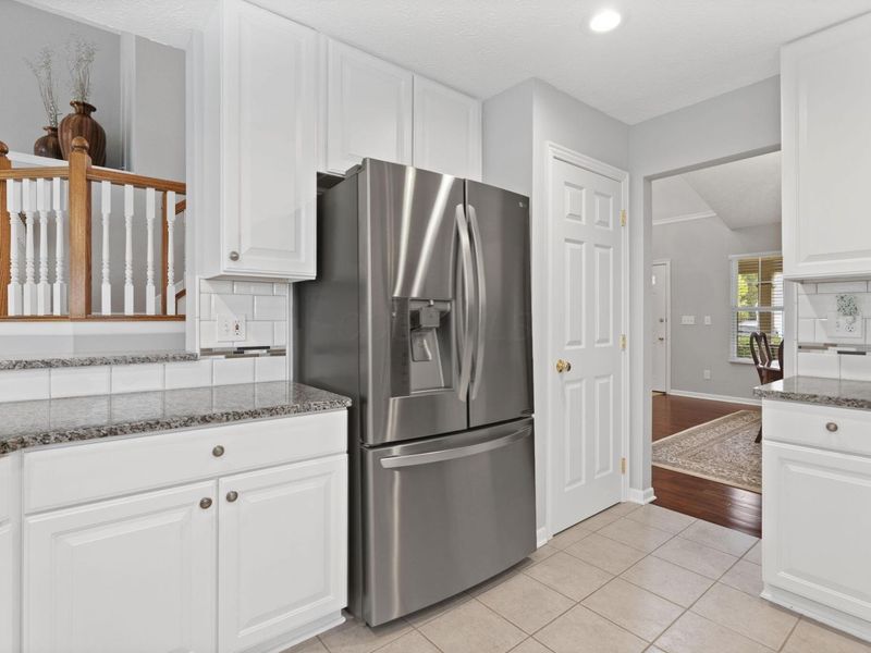 6330 Commonwealth Drive, Westerville, OH 43082 Photo 17