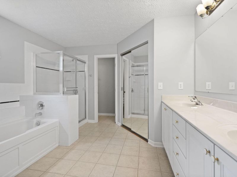 6330 Commonwealth Drive, Westerville, OH 43082 Photo 39