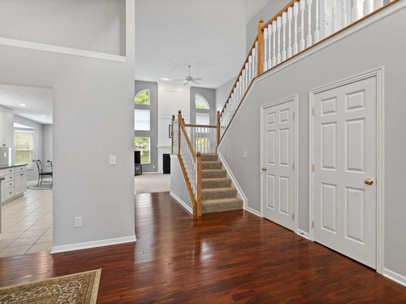6330 Commonwealth Drive, Westerville, OH 43082 Photo 8
